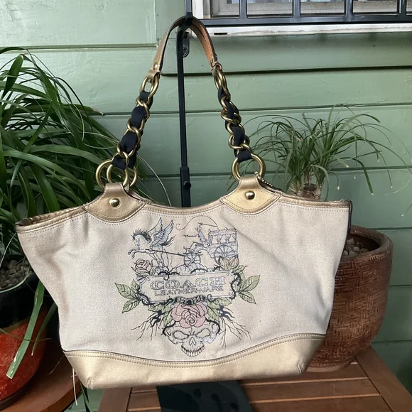 Coach Bags Womens Coach Tote Bag Medium Beige Gold Poshmark